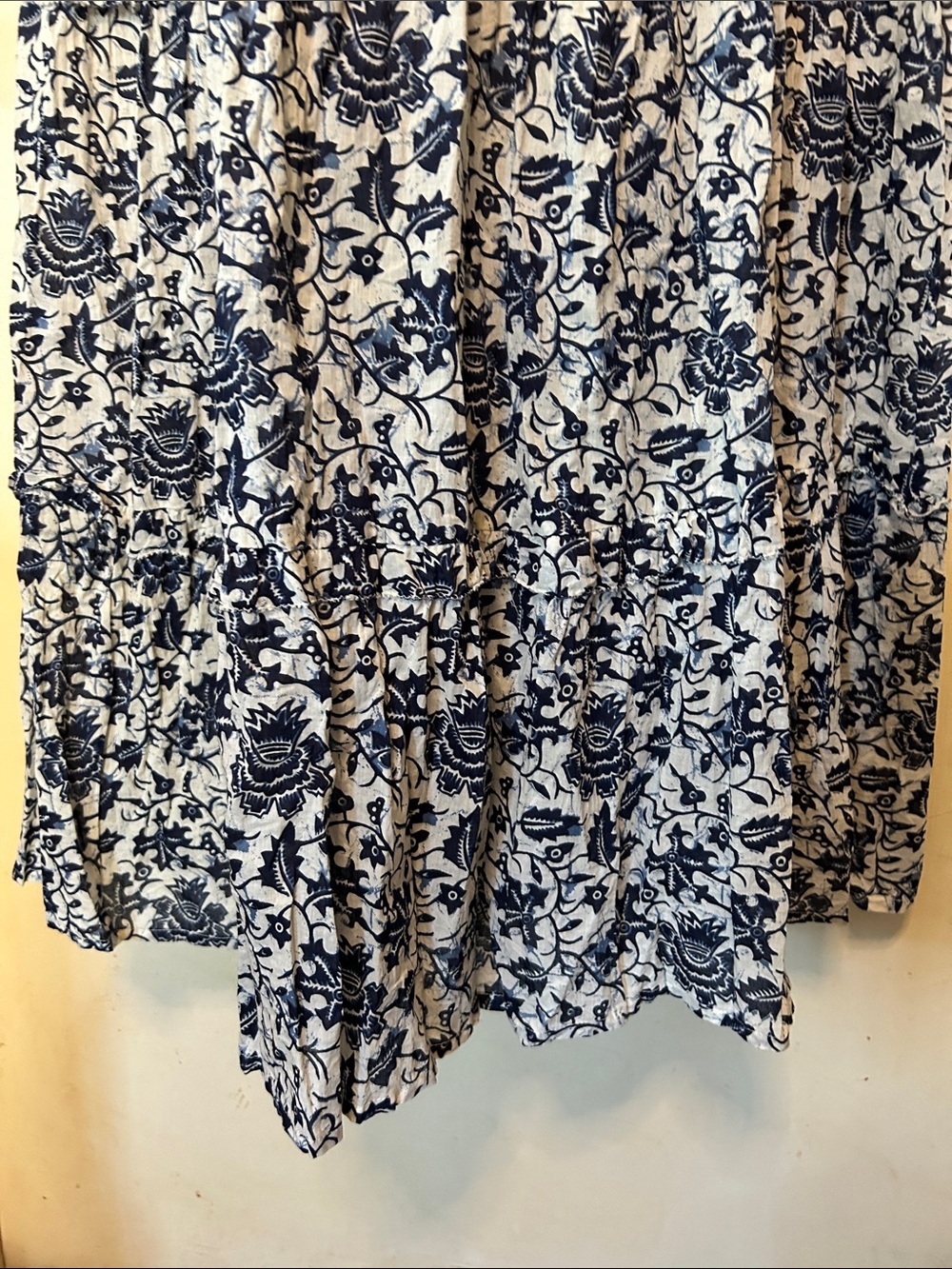 House of Harlow 1960 Navy and Cream Halter Floral Maxi Dress size XS - Picture 6 of 12